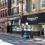 2 robbed at gunpoint while sitting in a car in Wicker Park