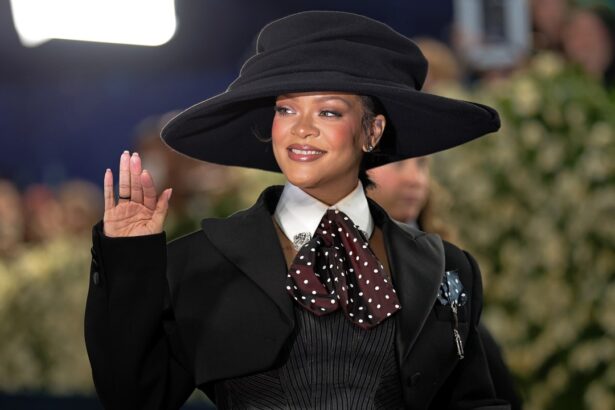 With Rihanna Recording New Music for the ‘Smurfs’ Soundtrack, I Have to Ask: Why Are All the Good Pop Songs in Children’s Films Now?