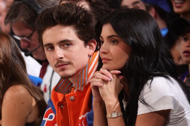 Timothée Chalamet and Kylie Jenner Finally Meet on Matching Couple Style for the Knicks Game
