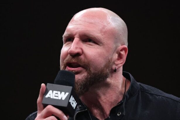 28-year-old star makes huge AEW Dynamite debut; teams up with Jon Moxley
