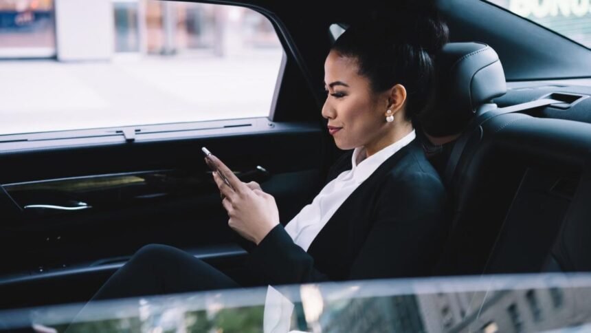 6 Money Hacks the Super Rich Use That You Can Too