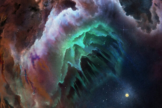 A gas cloud 5,500 times as massive as the sun lurks nearby