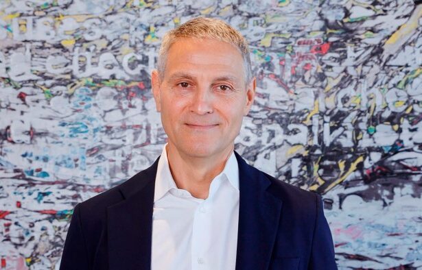 Ari Emanuel to buy Frieze art fairs from Endeavor