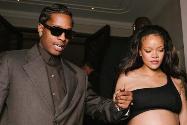 Rihanna Has Found a New Favorite Maternity Style