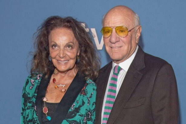 Billionaire Barry Diller Comes Out as Gay In New Memoir