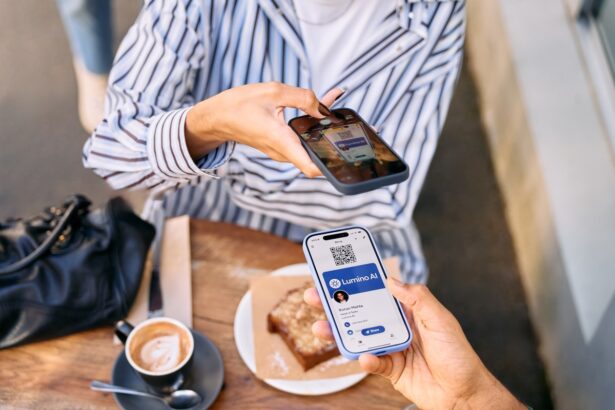 Blinq lands M to further its mission to make business cards passé