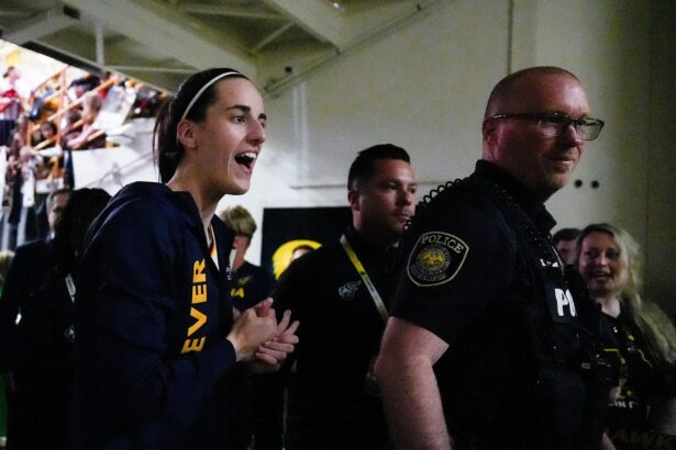 Caitlin Clark mania begins as fans line up hours in hopes of snagging early merch 