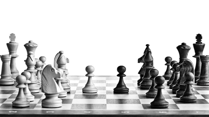 Chess players rely on familiar moves even when the game changes