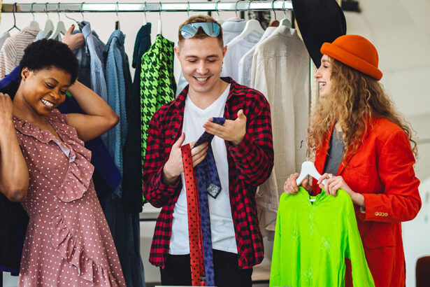 Clothes to the Edge: A Terrible Pun That Became a Thriving Vintage Clothing Business