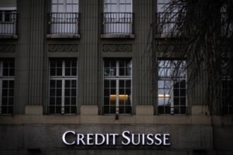 Credit Suisse to pay 1mn over helping wealthy Americans hide more than bn