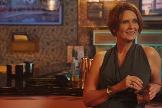 Please, Someone Find Miranda Some Queer Friends