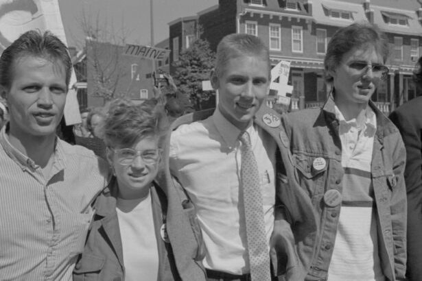 Davis Guggenheim Talks Apple+ Doc ‘Deaf President Now!’