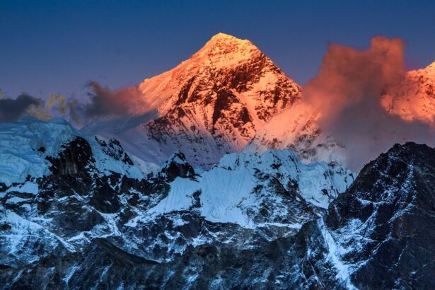 Did Inhaling Xenon Gas Really Help Mount Everest Climbers Reach the Summit in Record Time?