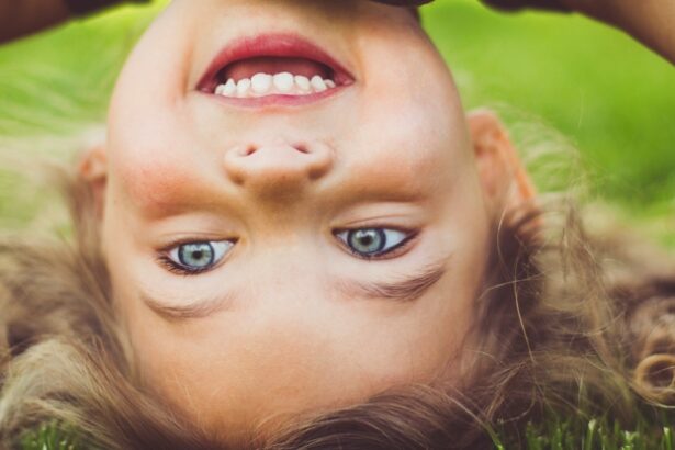 Do Eyes Really See The World Upside Down? Here’s The Science. : ScienceAlert