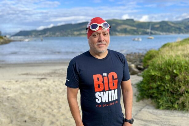 Doing laps for Coastguard | Otago Daily Times Online News