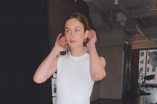 9 Must-Have Affordable Minimalist Outfits to Try This Summer