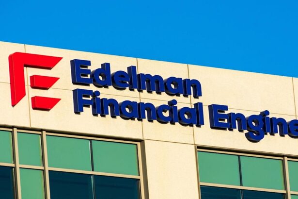 Edelman buys Cahill Wealth Management