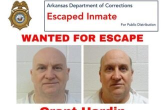 Ex-Police Chief Serving Time for Rape and Murder Escapes Arkansas Prison Wearing Homemade Police Uniform |