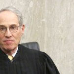 Federal Appeals Court Bats Down Clinton Judge, Lifts Block on Trump’s Executive Order to Strip Federal Workers’ Union Rights |