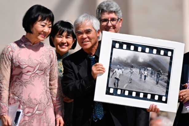 Film Disputes Authorship of Iconic “Napalm Girl” Photo