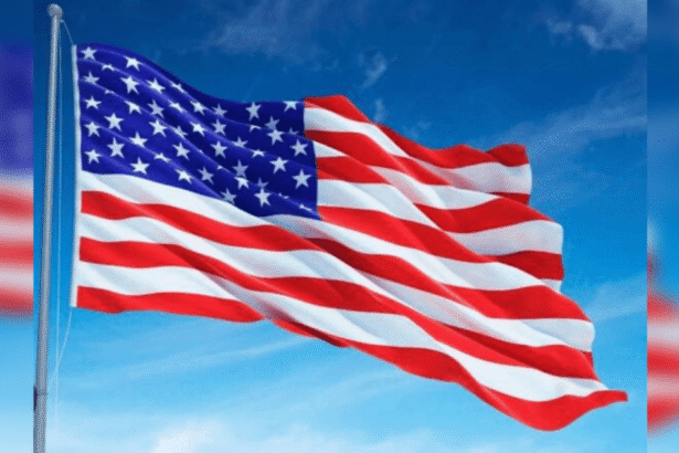 Florida Community Outraged After Homeowners Association Tells Disabled Veteran to Remove American Flag in His Yard |