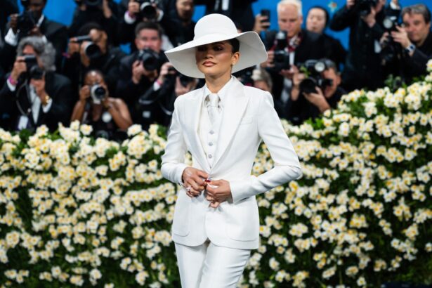 Zendaya Had One of the Chicest Zoot Suits of the Night at the 2025 Met Gala