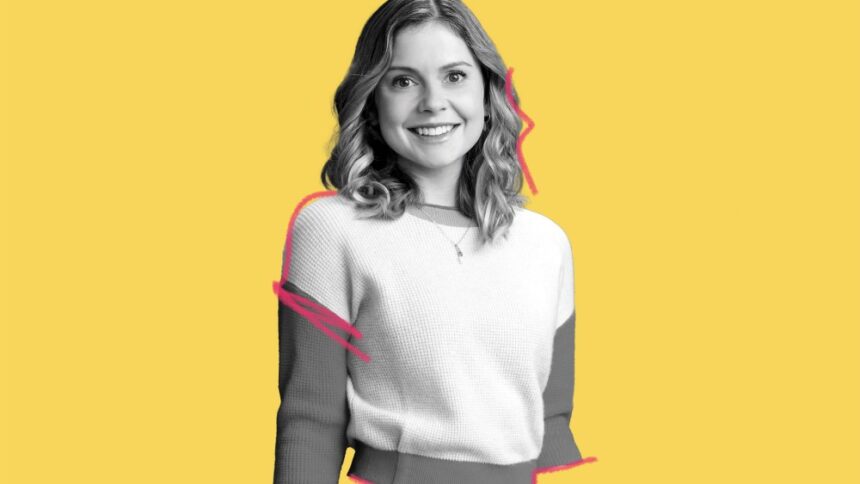 ‘Ghosts’ Star Rose McIver Finds Joy in TV Acting, Directing, Production