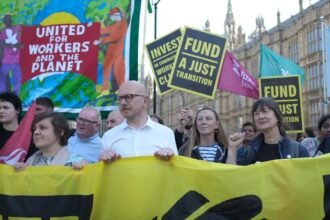 ‘Give workers a stake in energy industry’