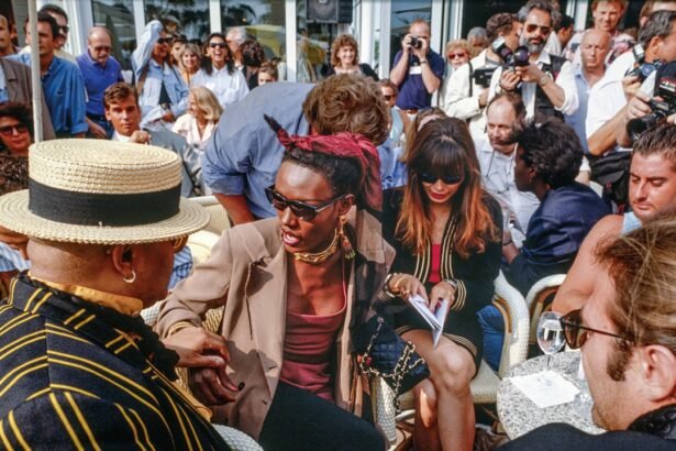 The Croisette on Camera: Derek Ridgers’s Saucy, Surrealist Images of the Cannes Film Festival
