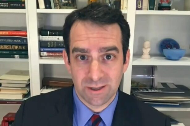 Harvard Professor Reveals Stunning Advice He Gave Student Amid Trump Battle