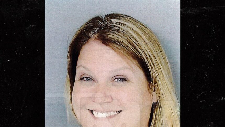 Hood-Pooping Suspect’s Legal Woes Get Crappier, Lawyer Hopes Deal Drops