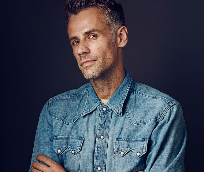 How Richard Bacon Became Unscripted TV’s Wildest Ideas Man