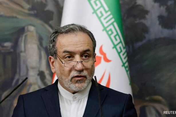 Iran Will Not Back Down From Nuclear Rights, Foreign Minister Says