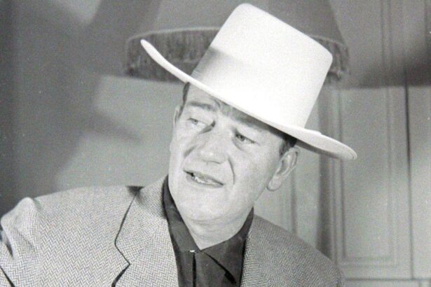 John Wayne’s Tragic End Reveals Government Lies Before Cancer Death