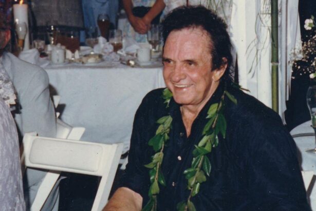 Johnny Cash’s Secret Life of Drugs, Booze, Lust and Criminal Behavior