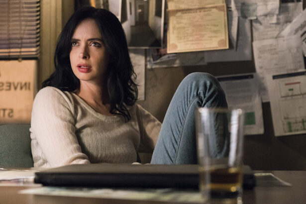 Krysten Ritter Officially Returning as Jessica Jones for Marvel