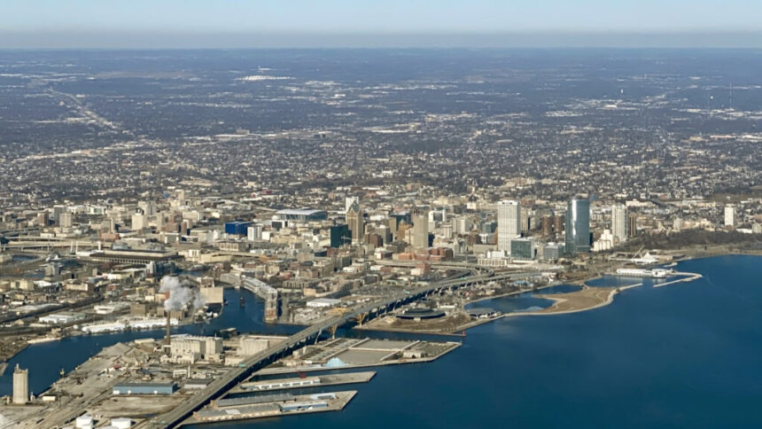 Laid off CDC scientist hit snag in helping with Milwaukee lead crisis