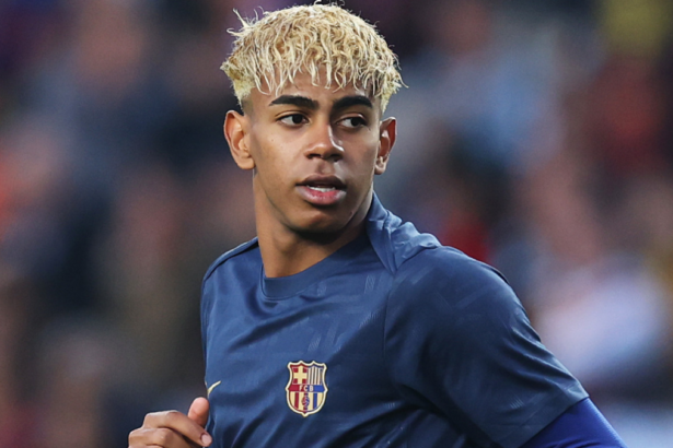 Lamine Yamal injury: Barcelona star shakes off warmup knock to start Champions League semifinal vs. Inter