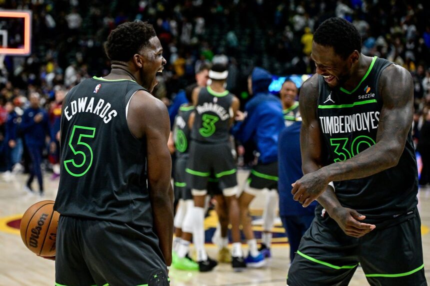 Laughing at Shai free throws