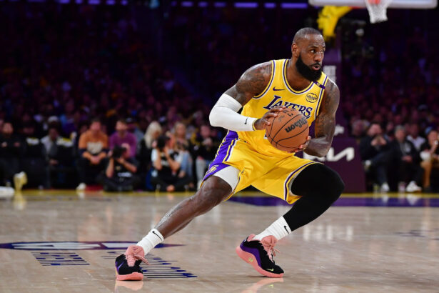 LeBron James makes his feelings clear on suffering first knee injury in 22 year career