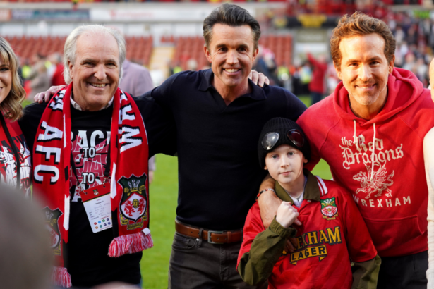 Lincoln City vs. Wrexham, where to watch, live stream: EFL League One prediction, odds, lineups