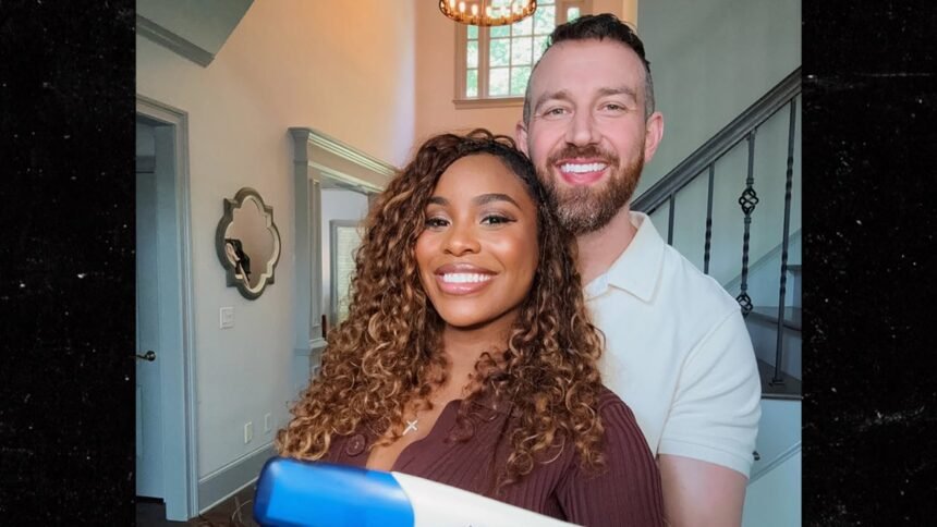 ‘Love Is Blind’s Lauren & Cameron Expecting First Baby After Years of Trying