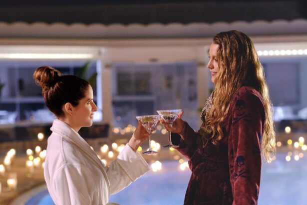 132 Thoughts I Had While Watching ‘Another Simple Favor’