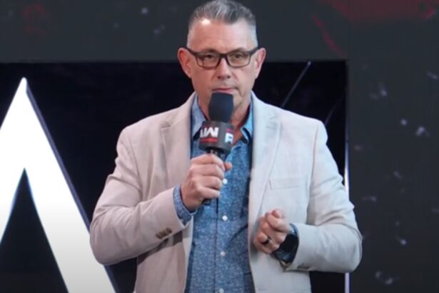 Michael Cole predicts 40-year-old RAW star will be a future World Champion