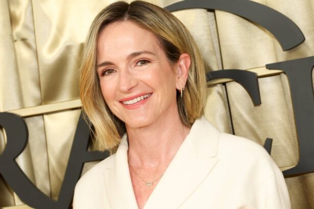 Molly McNearney Dedicates Gracie Award Speech to ‘Reproductive Freedom’