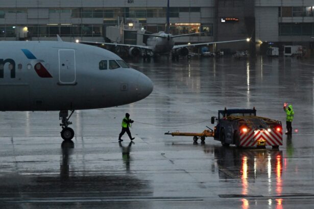 More than 600 DIA flights delayed amid spring storm