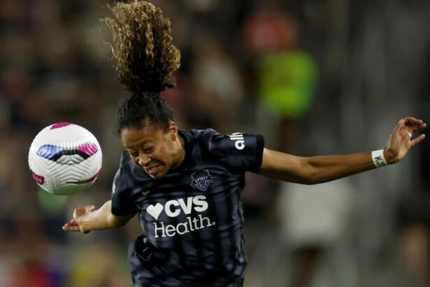 NWSL Team of the Week: Casey Krueger shines as Barbra Banda and Arin Wright make return to best XI