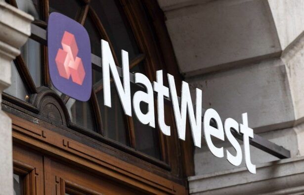 NatWest returns to full private ownership 17 years after £46bn UK bailout