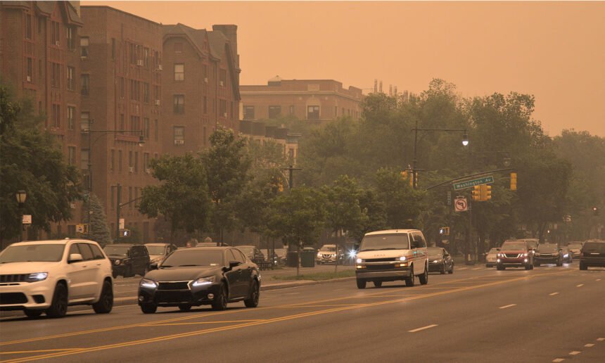 Nearly Half of US Breathes Unhealthy Levels of Pollution—Cars and Trucks Largely to Blame