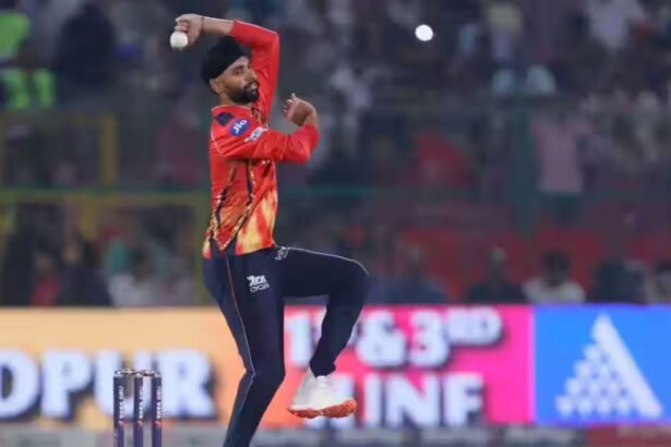 Nehal Wadhera pulls off a stunner to dismiss Rohit Sharma for 24 in PBKS vs MI IPL 2025 match [Watch]